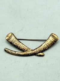 National D.N.S.A.P broche med lurerene typisk givet som kvindegave i LAT, (Landsarbejdstjenesten) original, 830
sølv
