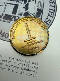 Hæfte og en medalje fra "Danmark under besættelsen 1940-1945", udgivet i anledning af 50-året for besættelsen (1940-1990)