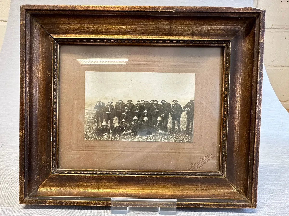 Originalt foto af M23 soldater