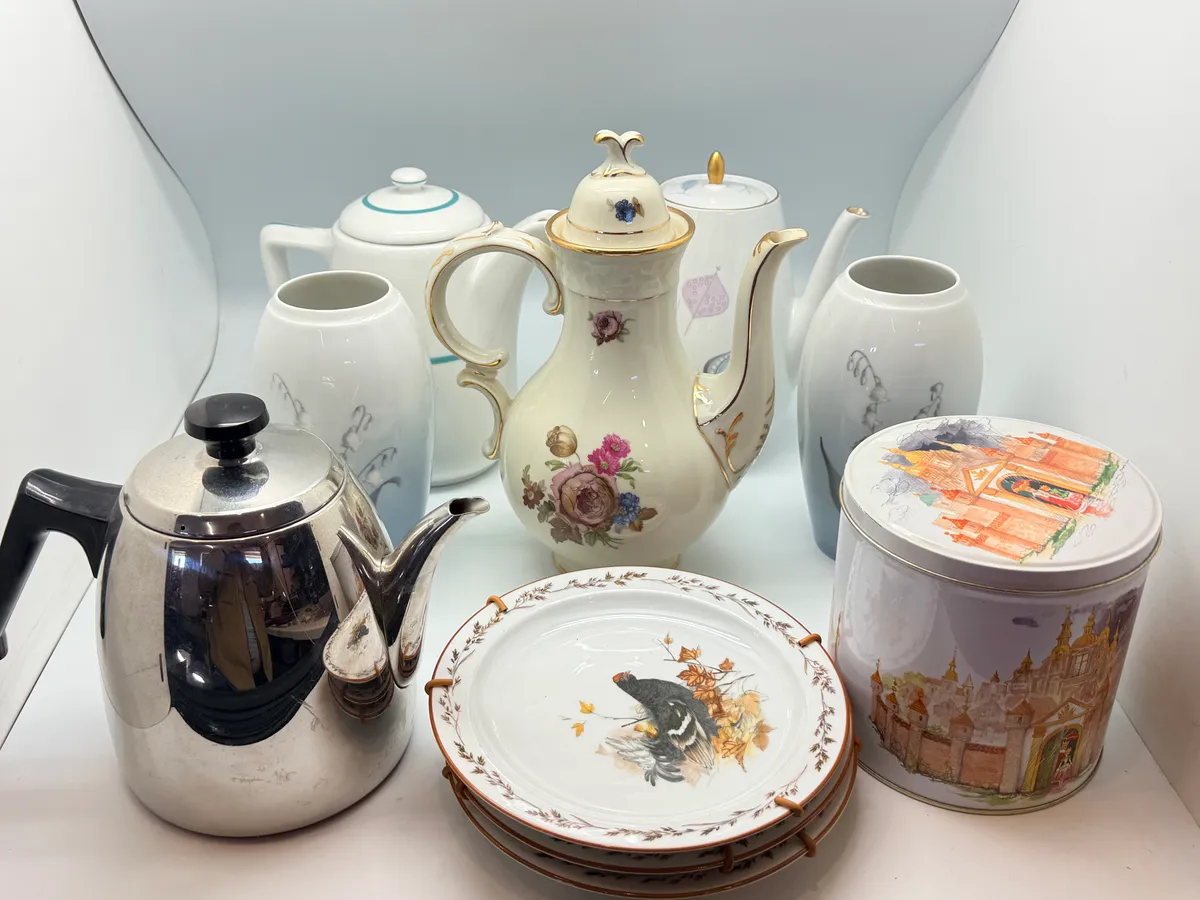 Samling porcelæn   SKAL HENTES I VORDINGBORG