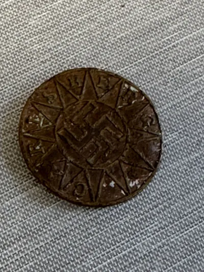 Original Jordfunden Carlsberg pin