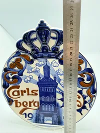 Carlsberg Bryggeriplatte fra 1908, fremstillet af den danske fajancefabrik Aluminia