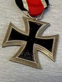 Originalt Tysk Jernkors 2 klasse WW2 med fremstiller