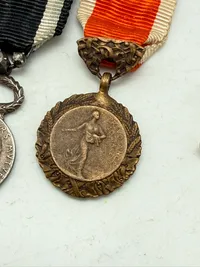 Fransk miniture spange beklædt med diamanter og rubiner