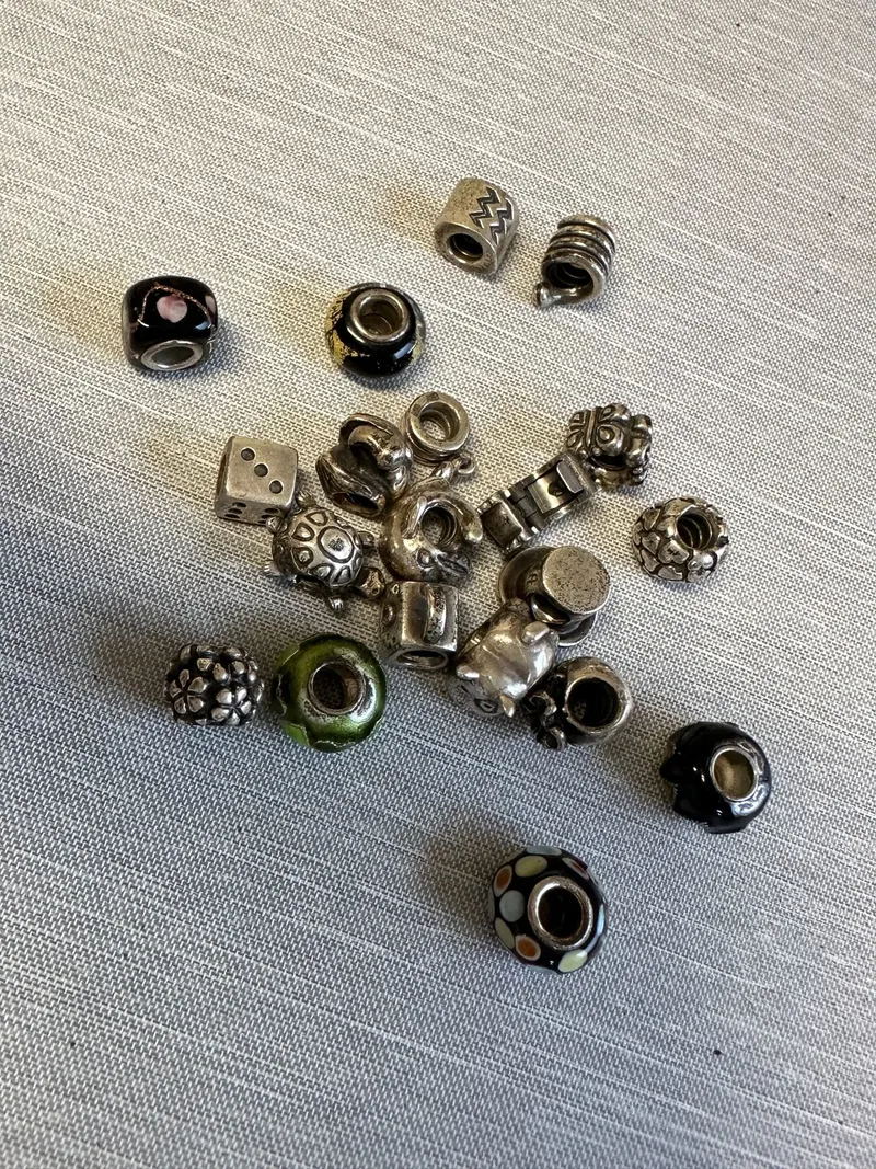 Original Pandora charms af Sterling sølv, samlet vægt 60 gram