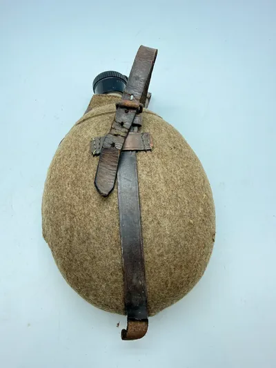 Tysk WW2 feltflaske, original