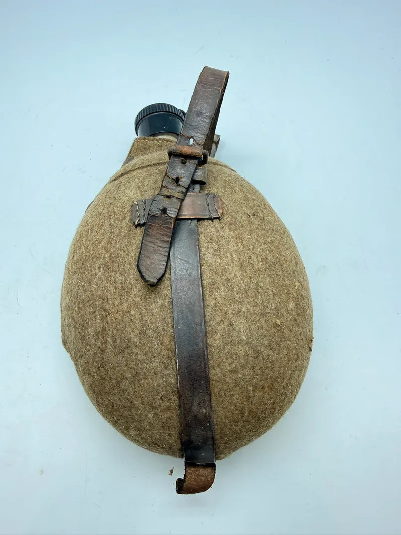 Tysk WW2 feltflaske, original