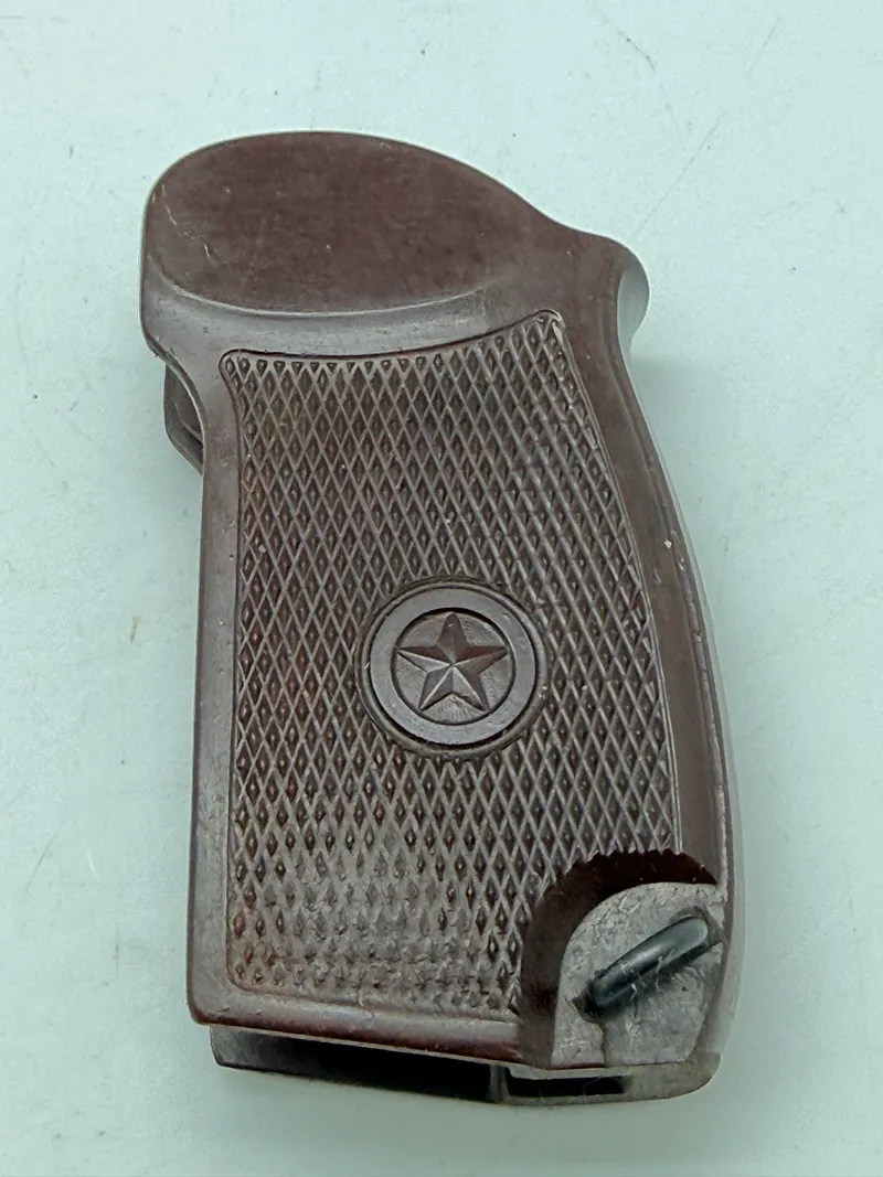 Pistol skaller