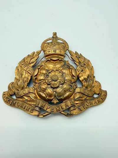 Stort Engelsk WW1 mærke for Tropehjelm, originalt