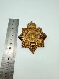 Stort Engelsk WW1 mærke for Tropehjelm, originalt