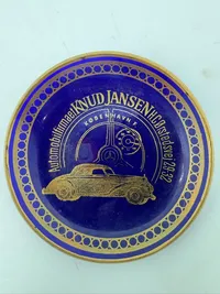 Glas askebæger Knud Jensen