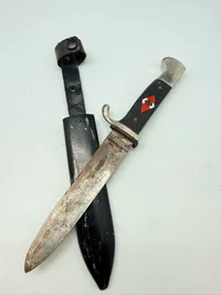 Tysk Hitler Jugend dolk, original med nyere rune