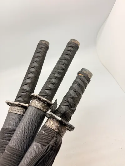 Daisho sæt Japanske dekrations blankvåben Katana, Wakizashi og Tanto  ( Ikke skarpe )