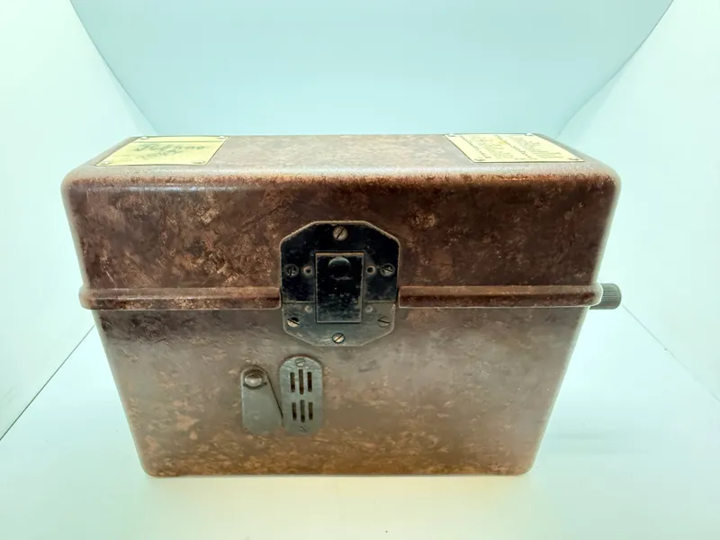 Tysk WW2 felttelefon med mangler