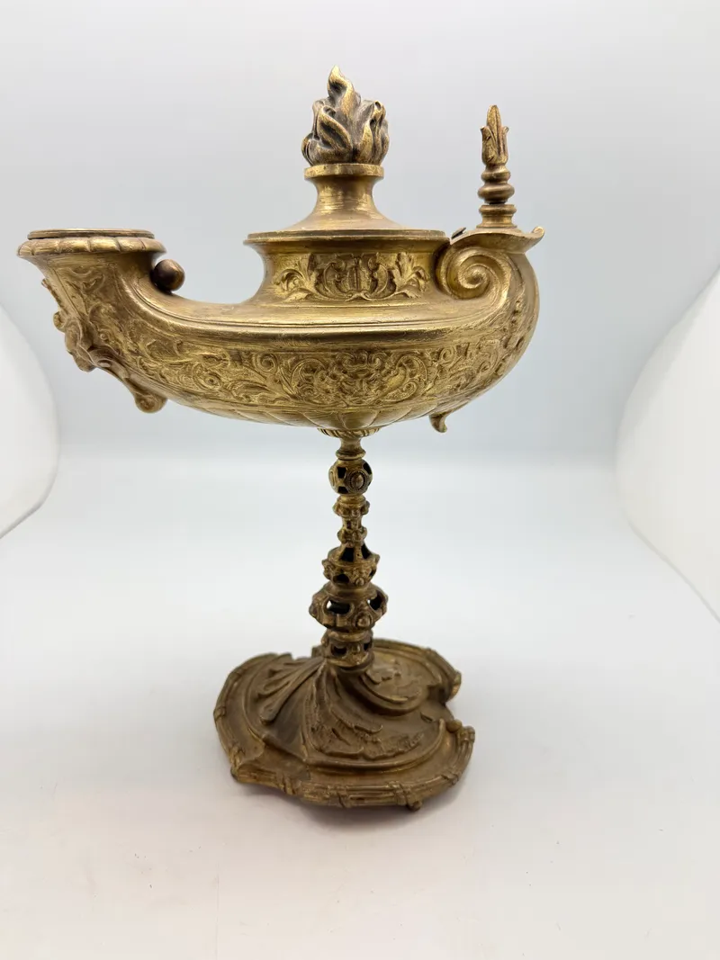 Aladdins lampe som lysestage