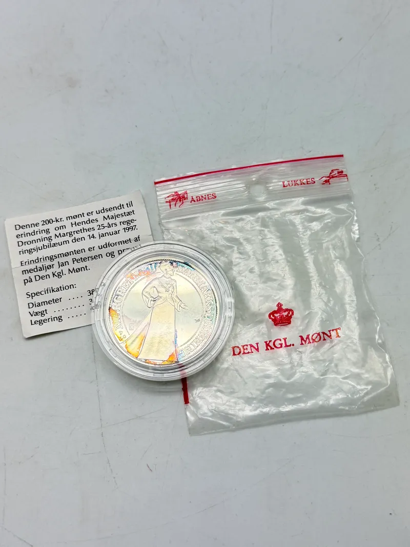 200 kr. i sølv, dronning Margrethes 25-års regeringsjubilæum 1997, 31 gram 0.999 lødighed