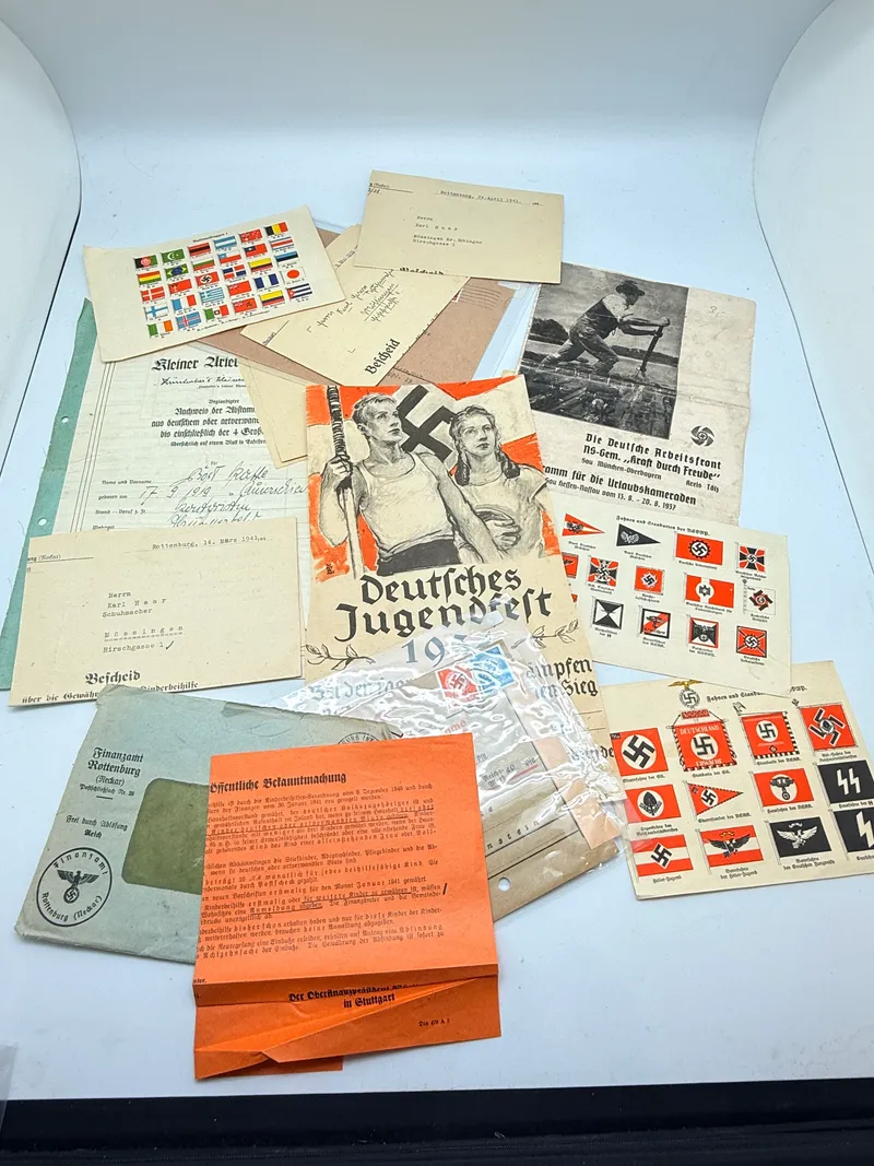 Samling Tyske WW2 papirer