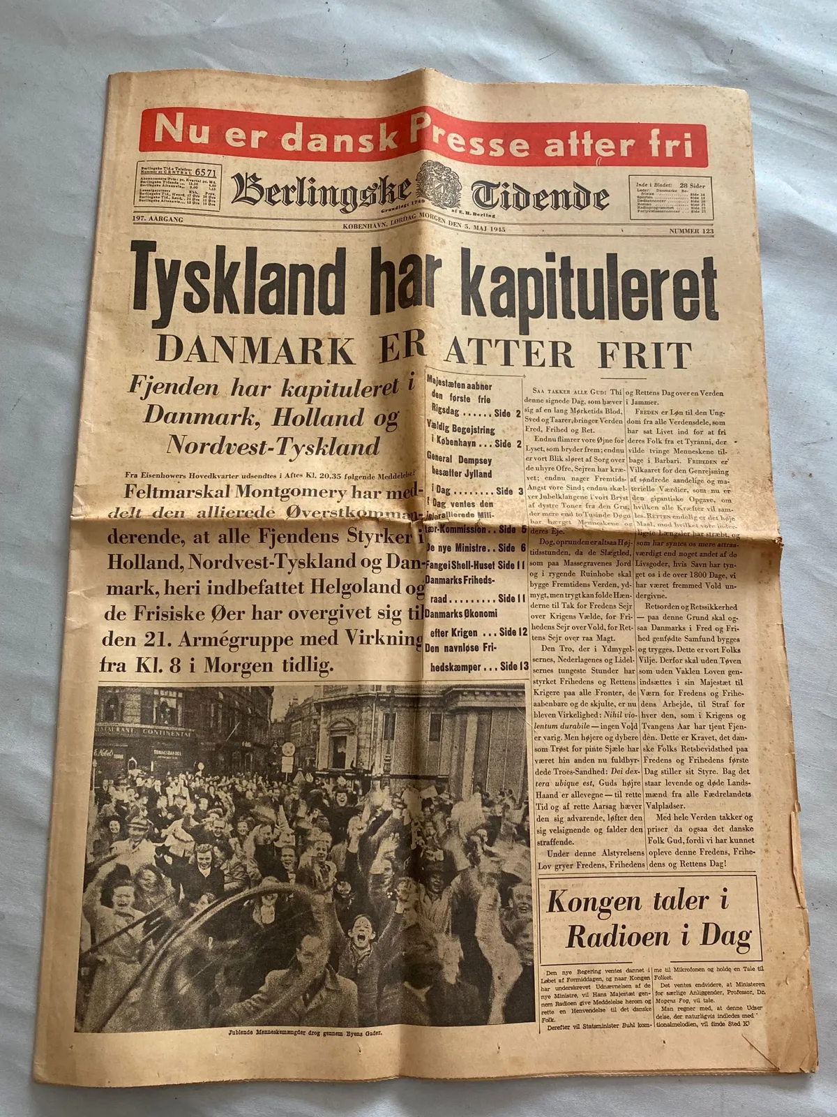 Original dansk befrielses avis fra maj dagene 1945