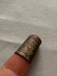 Originalt 1800 tals fingerbøl af sølv