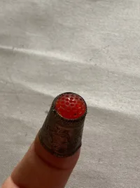 Originalt 1800 tals fingerbøl af sølv