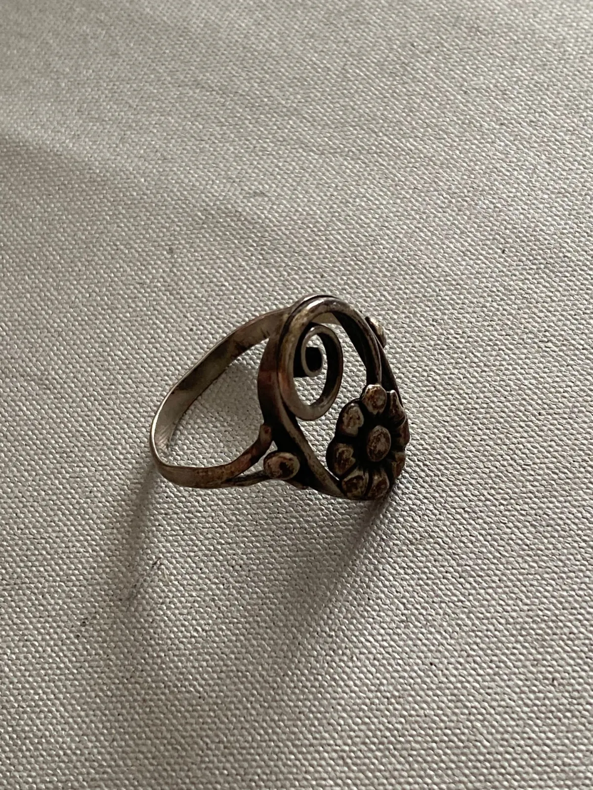Original fingerring fra 1920’erne - jugenstil