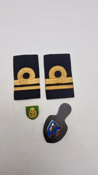 Skulderstropper, hjv mærke mm.
