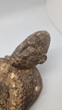 afrikansk træmaske, der minder om stilistiske træk fundet i Dan- eller Senufo-kulturerne