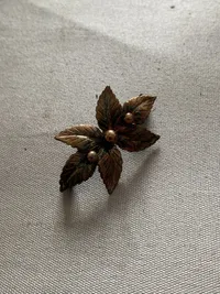 Broche af sølv fra 1920’erne