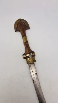 Koummya, (also Khoumija or Koumaya; Arabic: كمية)  North African Dagger