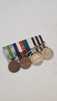 Nepalesisk militær medalje gruppe. Original
