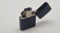 Lighter med amerikansk våbenskjold Zippo
