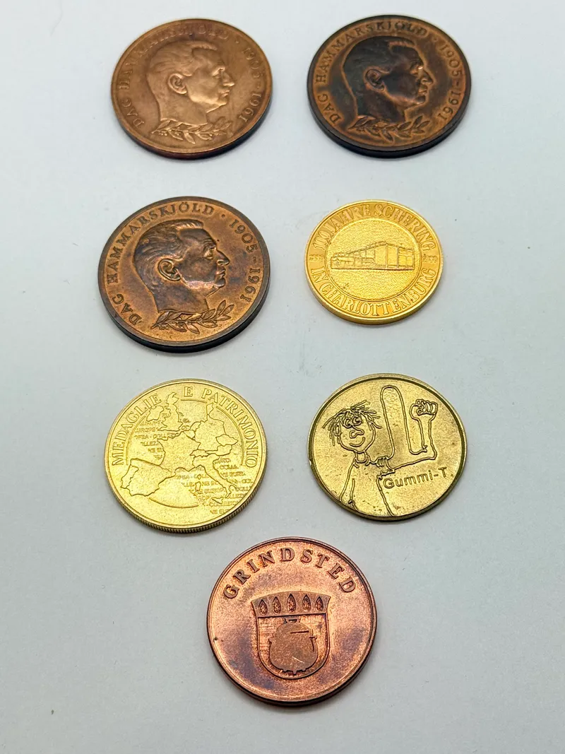 Samling diverse tokens