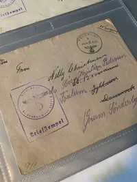 Originalt Frikorps Danmark/reg. 24 kuvert lot Asger Christensen. 
6 tomme SS kuverter og 4 SS Kopi fotos
August 1942-April 1944