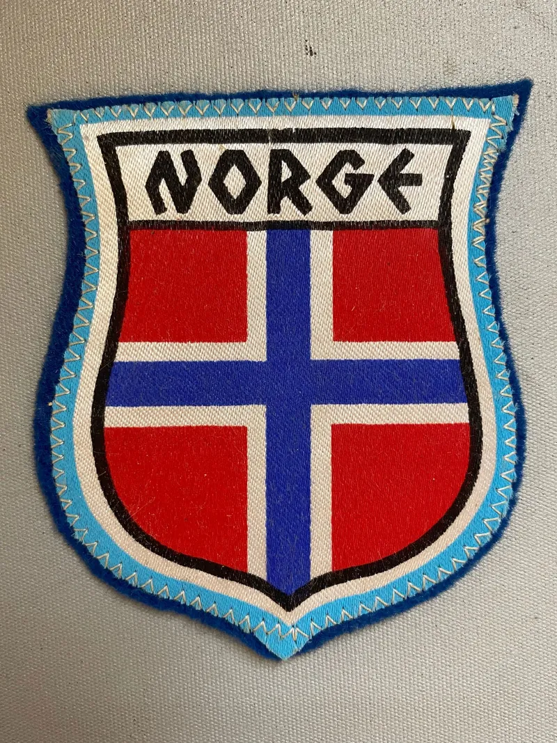 Originalt skjold fra norsk Waffen SS veteranforening