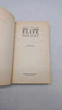 "Elitesoldat" skrevet af Andy McNab