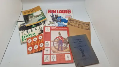 Samling militær litteratur