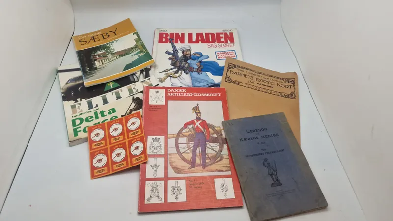 Samling militær litteratur