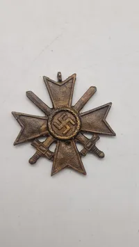 Kriegsverdienstkreuz mit Schwertern