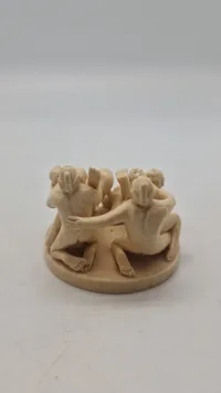 Antik JAPANESE HAND CARVED EROTIC NETSUKE FIGURES EDO / MEIJI PERIODE