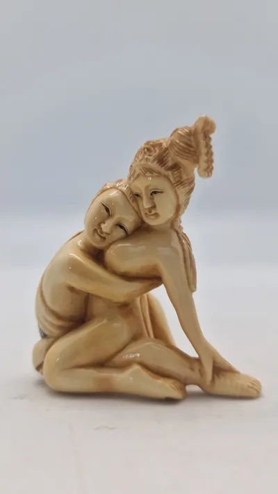 Antik JAPANESE HAND CARVED EROTIC NETSUKE FIGURES EDO / MEIJI PERIODE