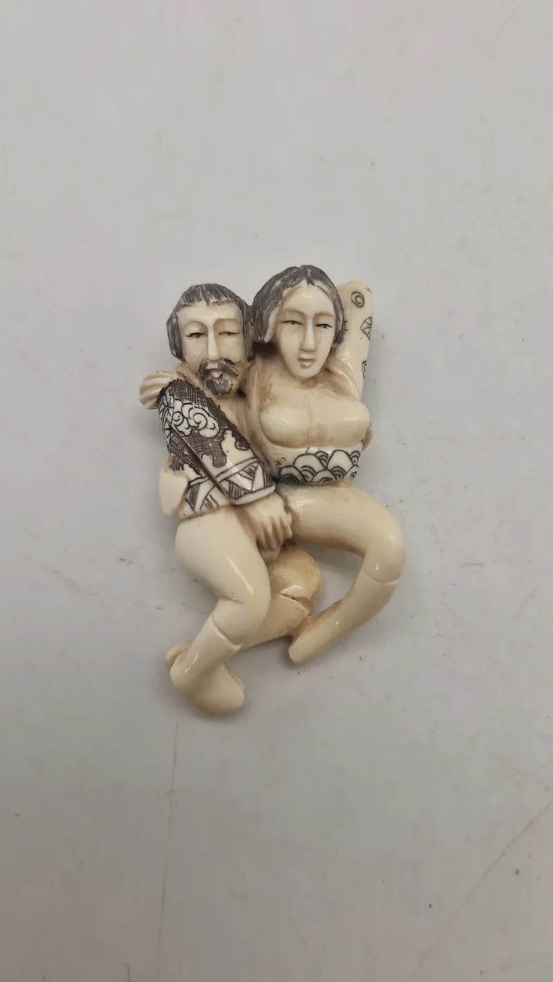Antik JAPANESE HAND CARVED EROTIC NETSUKE FIGURES EDO / MEIJI PERIODE
