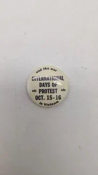 Vietnam War protest badge, original