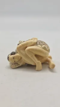 Antik JAPANESE HAND CARVED EROTIC NETSUKE FIGURES EDO / MEIJI PERIODE