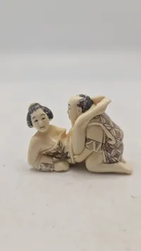 Antik JAPANESE HAND CARVED EROTIC NETSUKE FIGURES EDO / MEIJI PERIODE