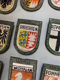 Samling originale tyske WinterHilfswerke mærker - ww2