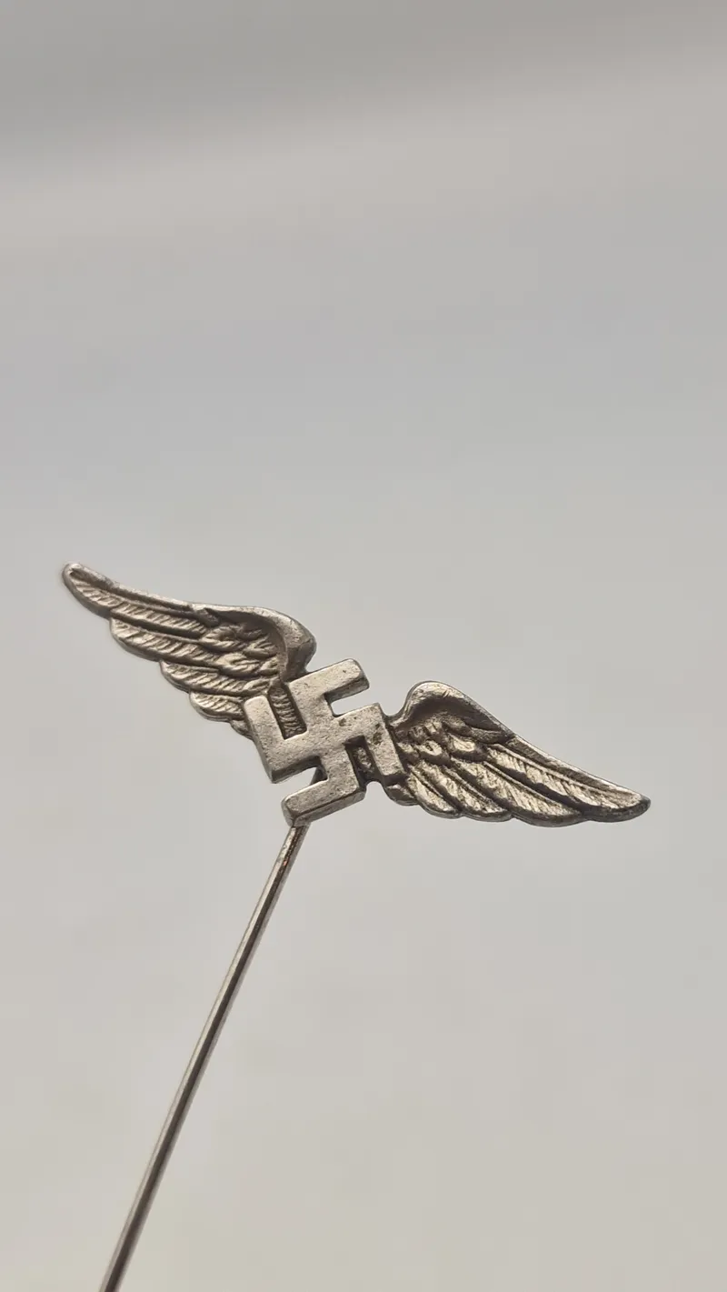 Tysk pin, original ?
