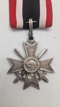 KVK halskors, bedrer postwar