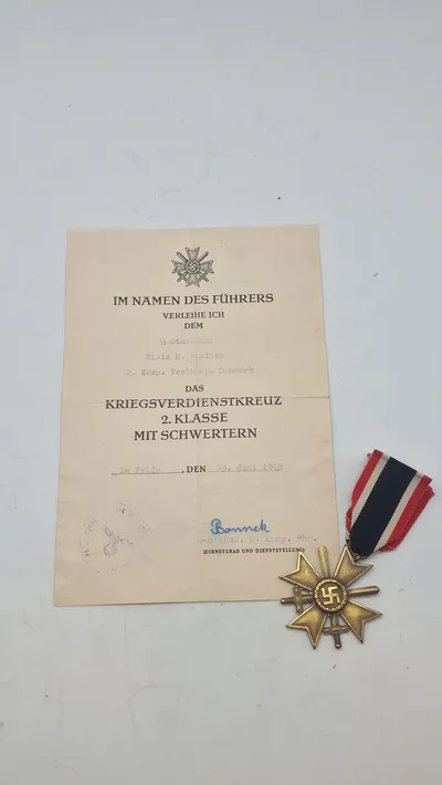 Tysk KVK med urkunde, medalje original urkunde tvivlsomt