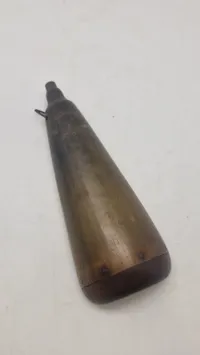 Antikt krudthorn