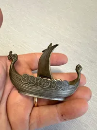 Norsk tin vikingeskib